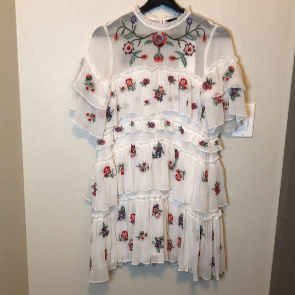 Zara White Floral Ruffle Dress